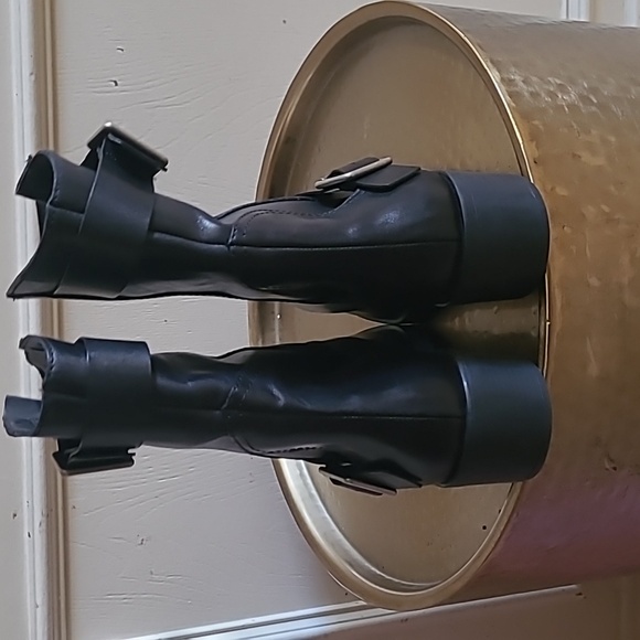 NEW Arezzo Lucy Low Block Black Leather Boot, Sz 8 - Picture 7 of 12